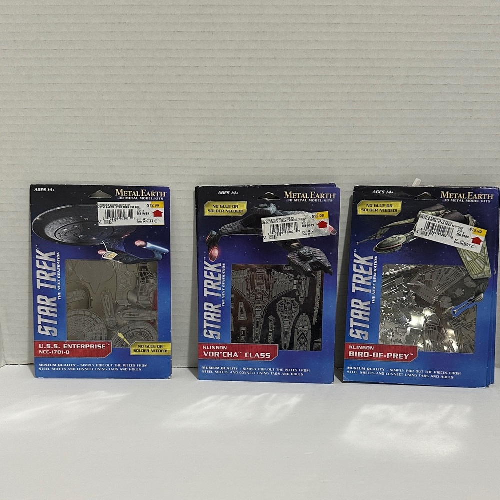 Lot of 9 Star Trek Model Kits Set